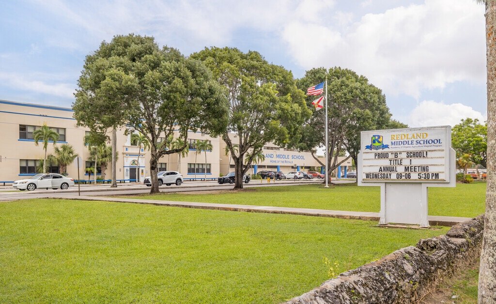 Redland Middle School, A&P Air Conditioning HVAC and mechanical project in Homestead